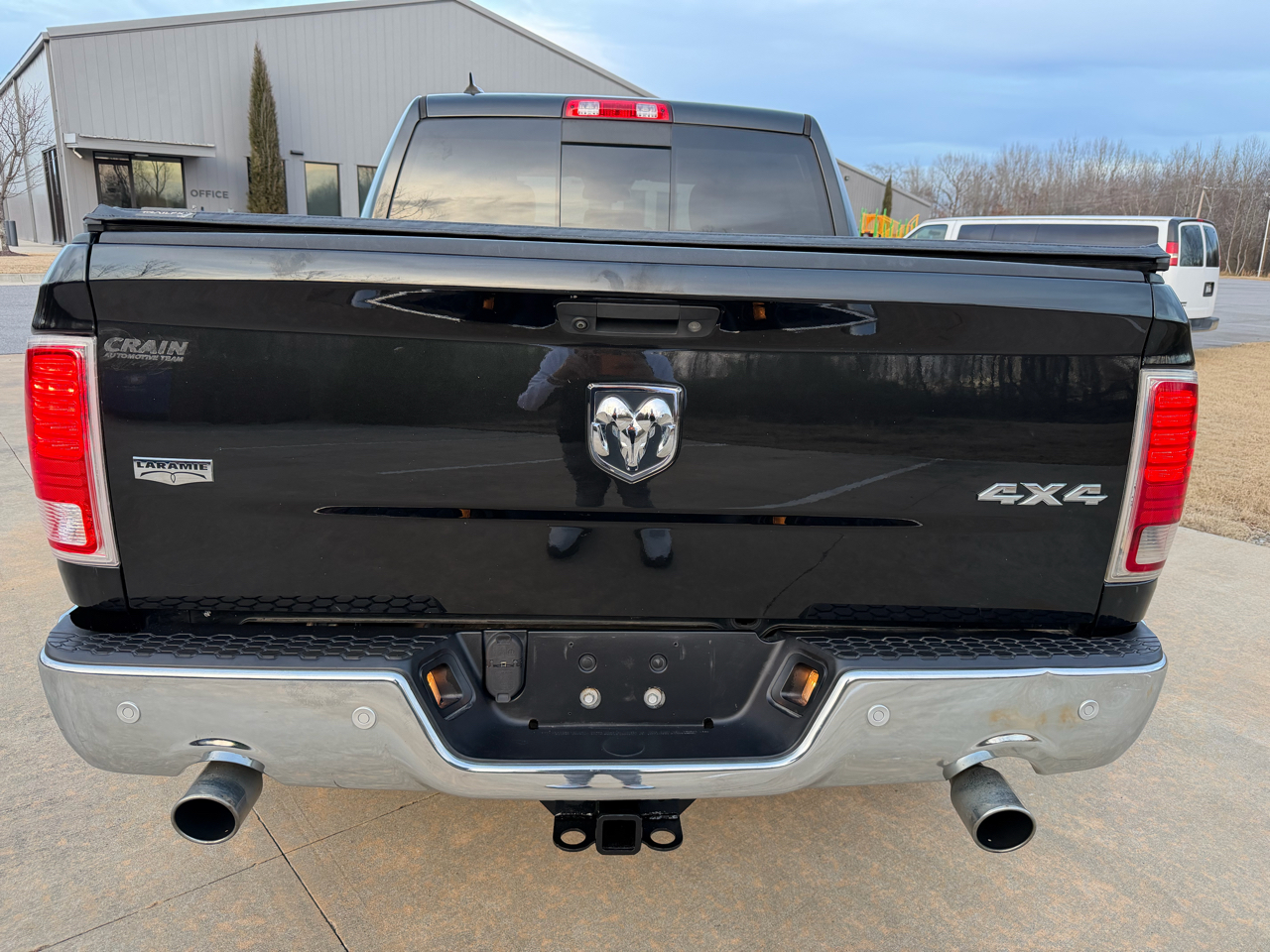 RAM 1500 Laramie Crew Cab 4WD 2017