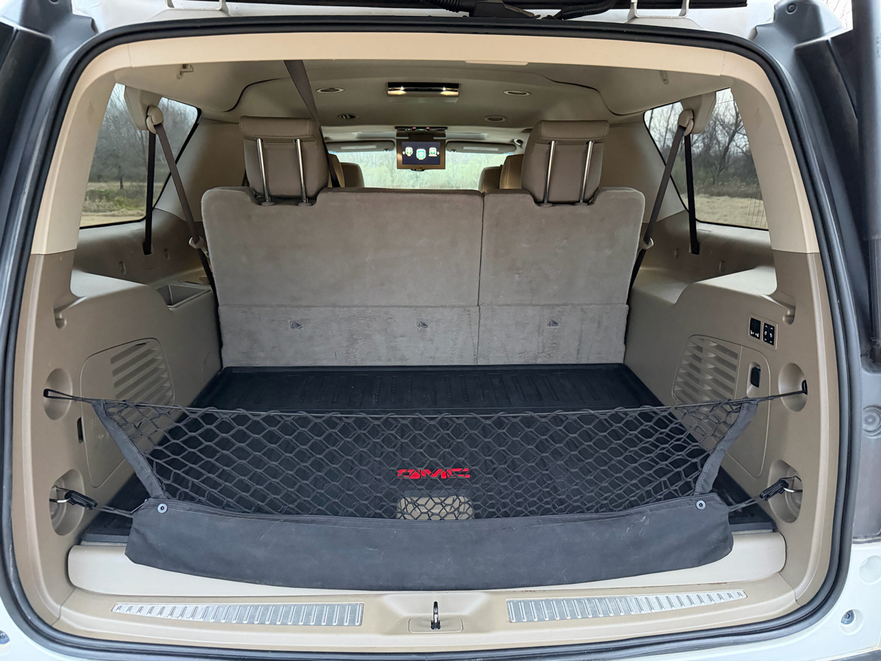 GMC Yukon XL SLT 4WD 2017