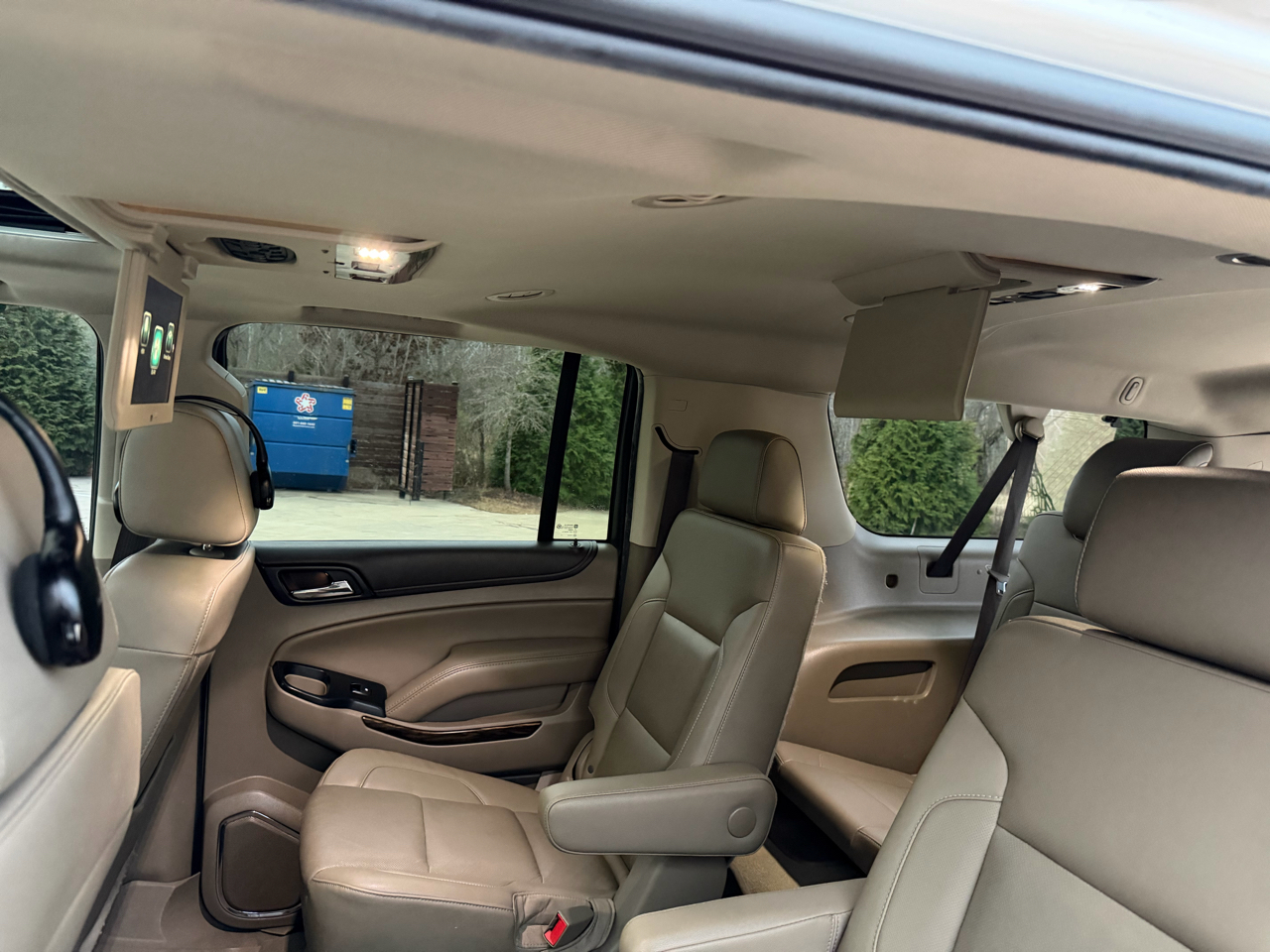 GMC Yukon XL SLT 4WD 2017