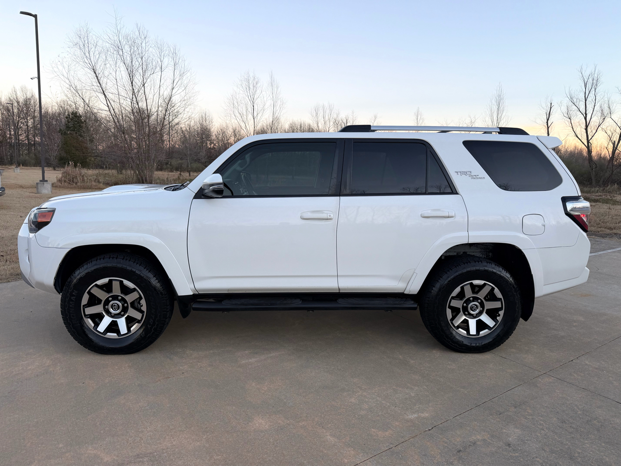 Toyota 4Runner TRD Off-road Premium 4WD 2018