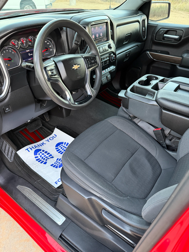 Chevrolet Silverado 1500 LT Crew Cab 2WD 2020