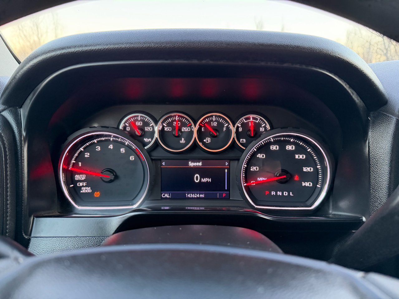 Chevrolet Silverado 1500 LT Crew Cab 2WD 2020