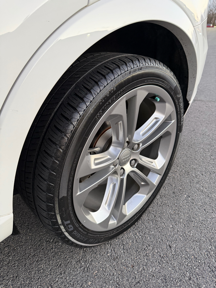 Audi Q3 Premium Plus 40 4D SUV Qtro 2.0T 2016