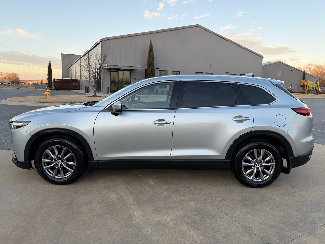 Mazda CX-9 FWD 4dr Touring 2018