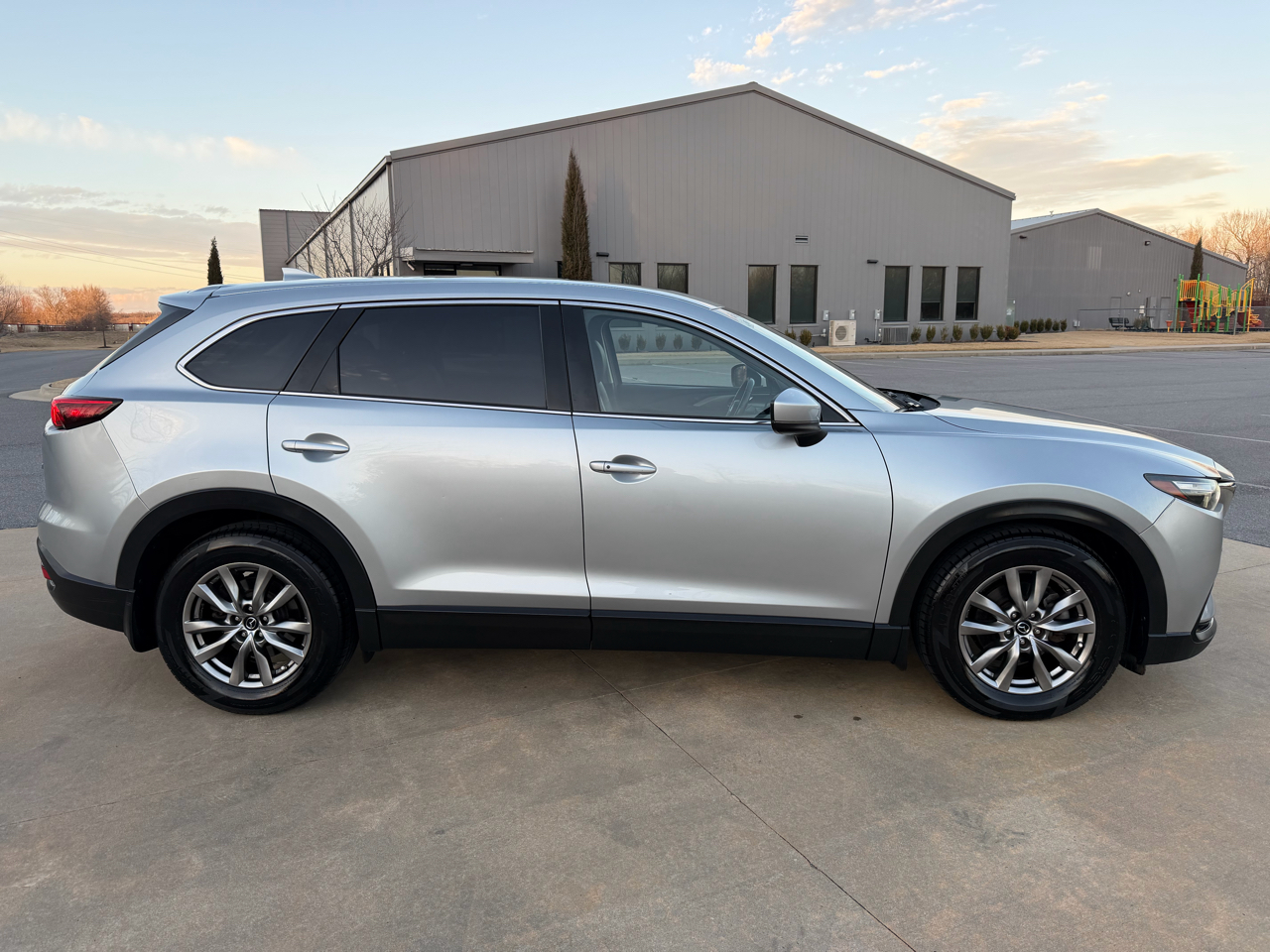 Mazda CX-9 FWD 4dr Touring 2018