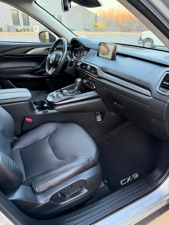 Mazda CX-9 FWD 4dr Touring 2018