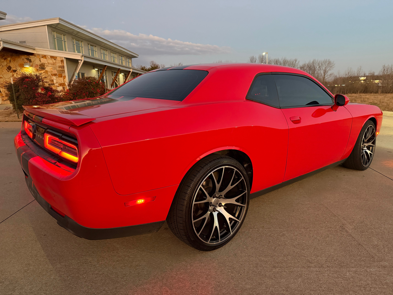 Dodge Challenger SXT 2D Coupe 2016