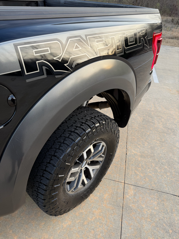 Ford F150 Raptor Supercrew 4WD 2017