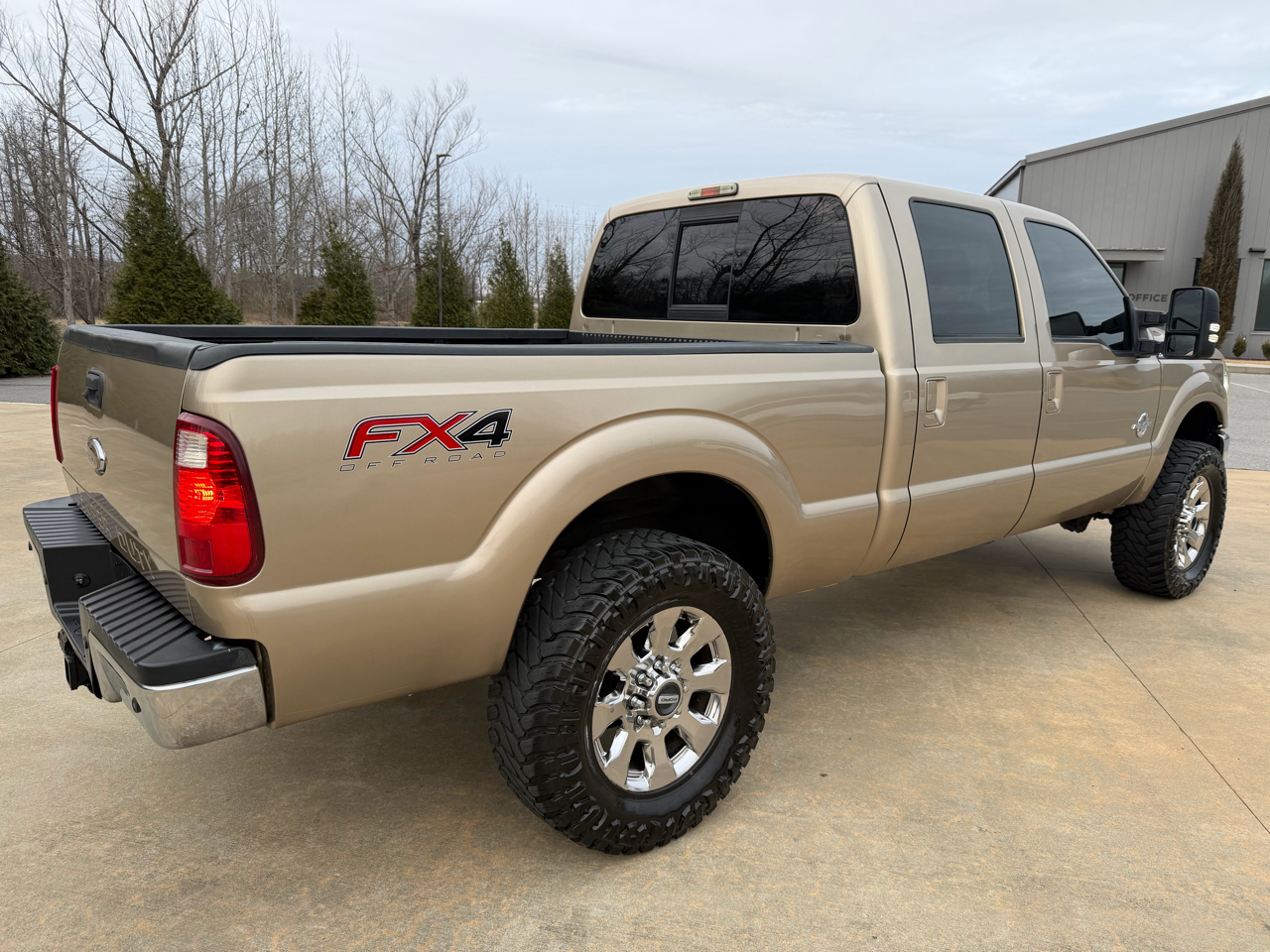 Ford F-250 SD Lariat Crew Cab 4WD 2012