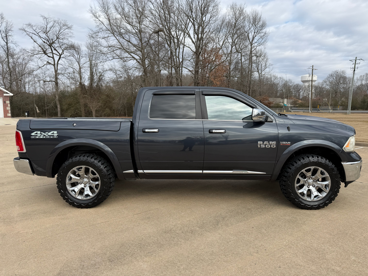 RAM 1500 Limited Longhorn 4x4 Crew Cab 5'7" Box 2016