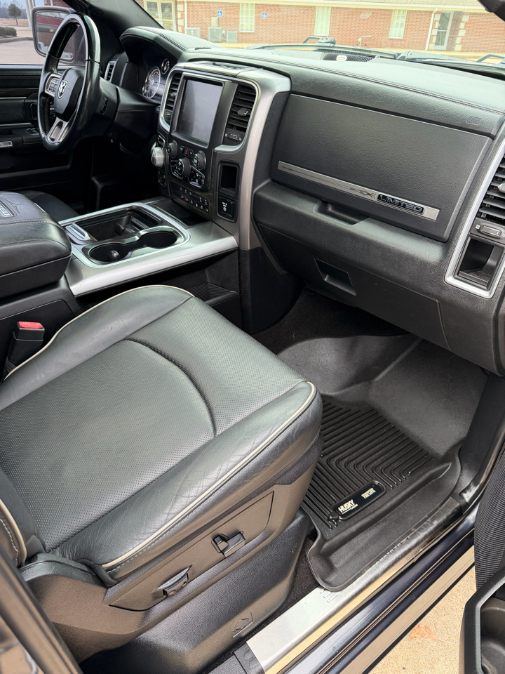 RAM 1500 Limited Longhorn 4x4 Crew Cab 5'7" Box 2016