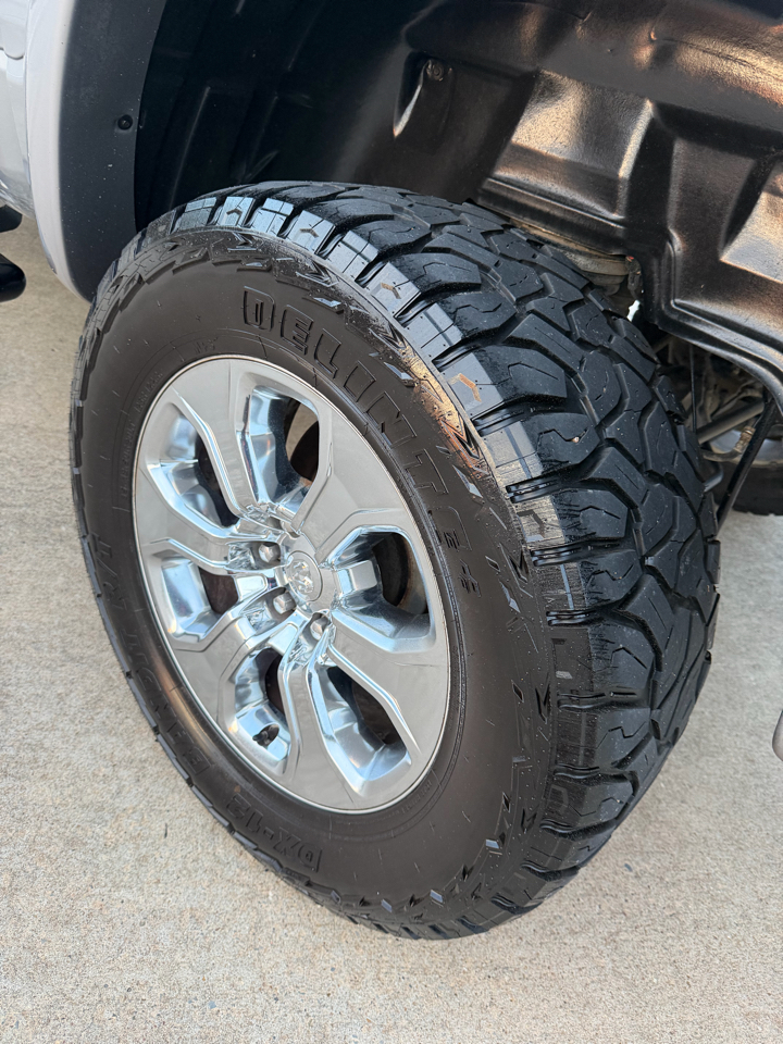 RAM 1500 Big Horn Crew Cab 4WD 2019