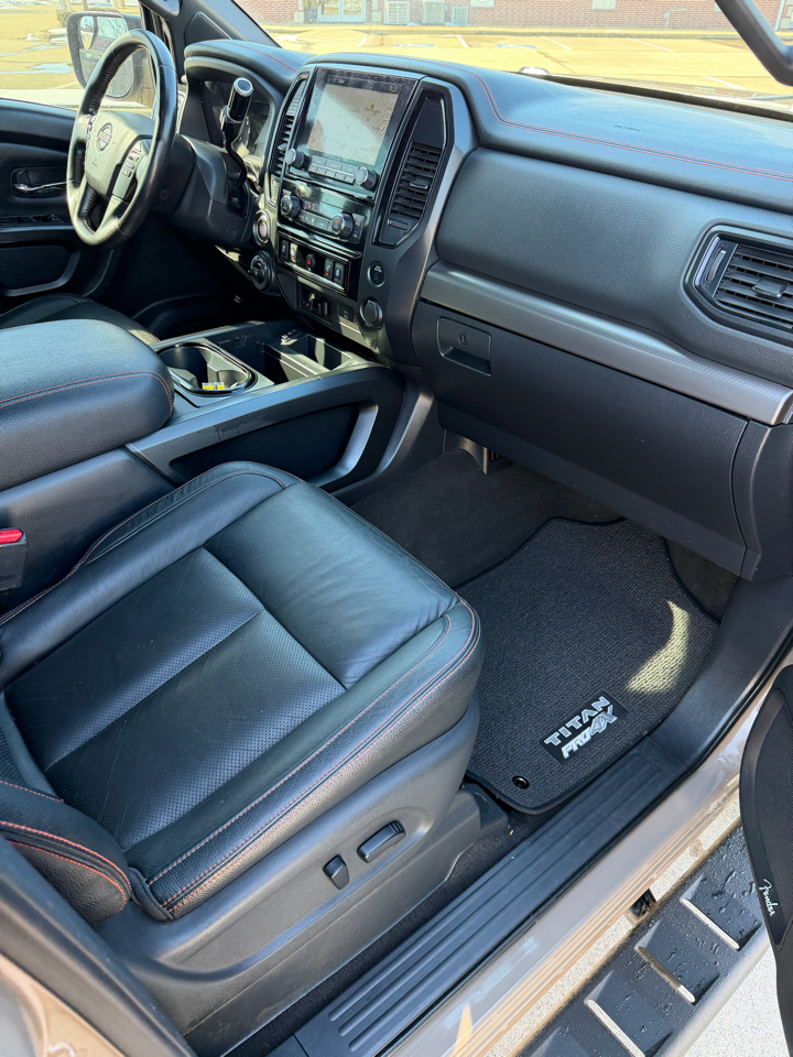 Nissan Titan PRO-4X Crew Cab 4WD 2020