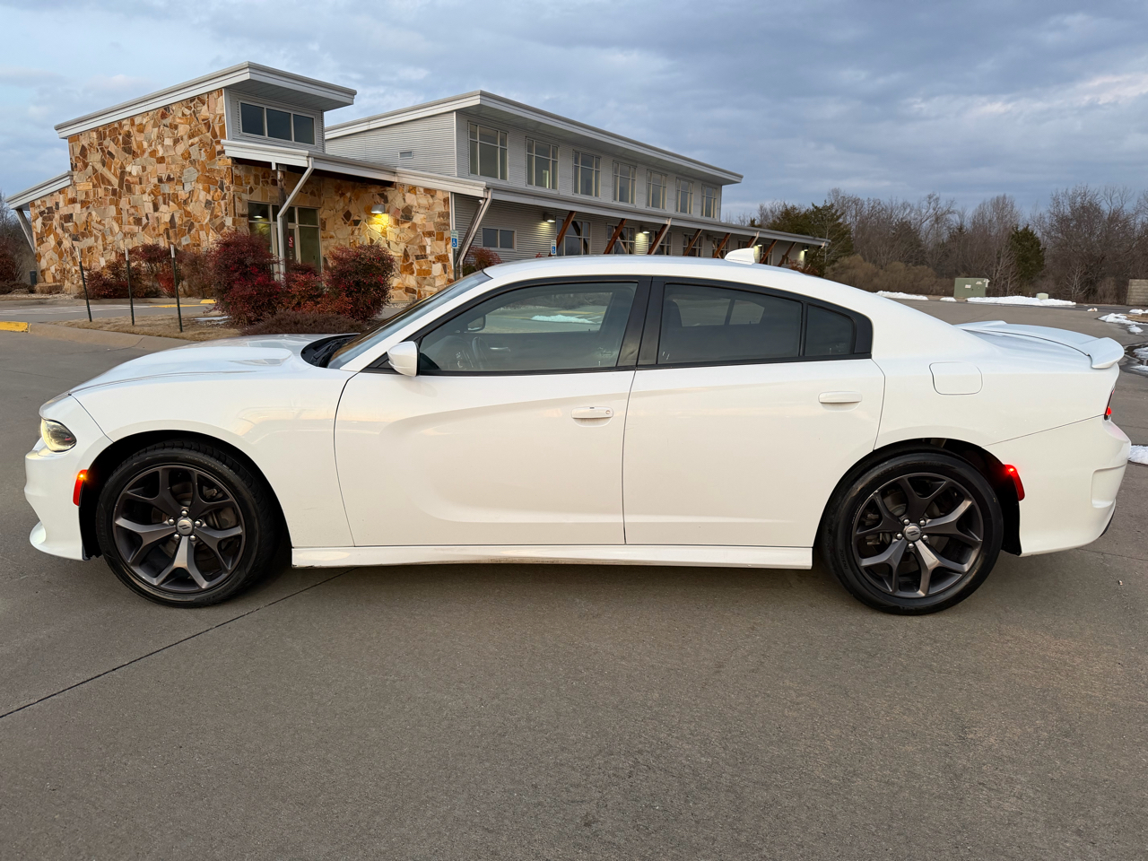 Dodge Charger GT 4D Sedan 2019