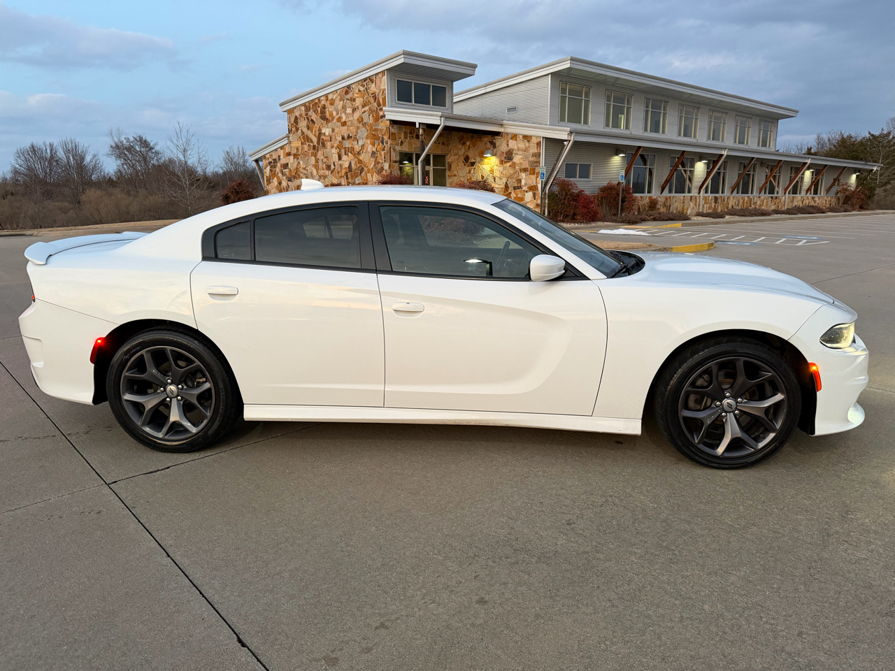 Dodge Charger GT 4D Sedan 2019