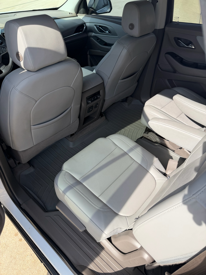 Chevrolet Traverse FWD 4dr LT Leather 2020