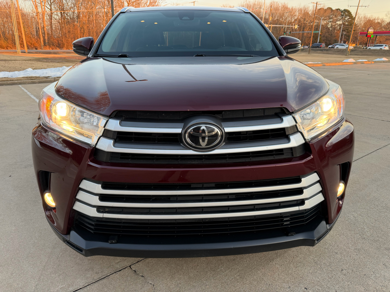 Toyota Highlander XLE FWD V6 2018