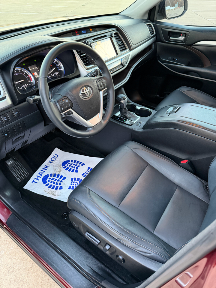 Toyota Highlander XLE FWD V6 2018