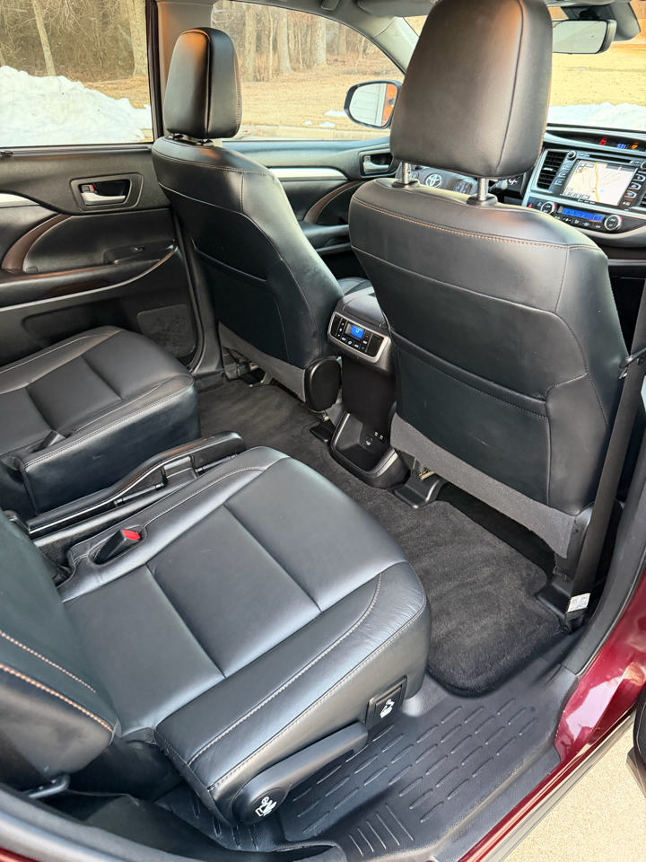 Toyota Highlander XLE FWD V6 2018