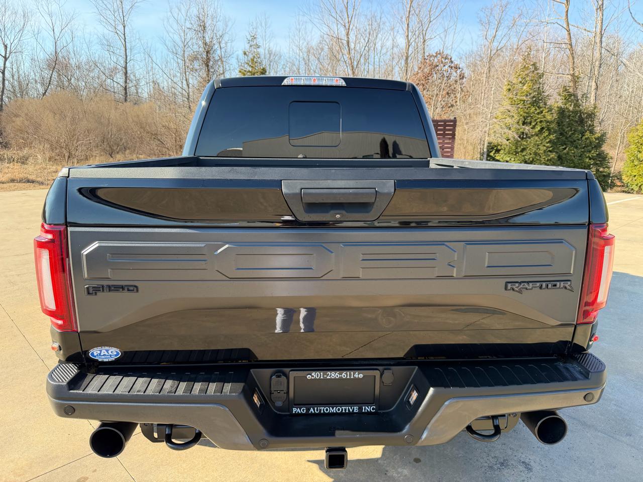 Ford F-150 Raptor SuperCrew 4WD 2017