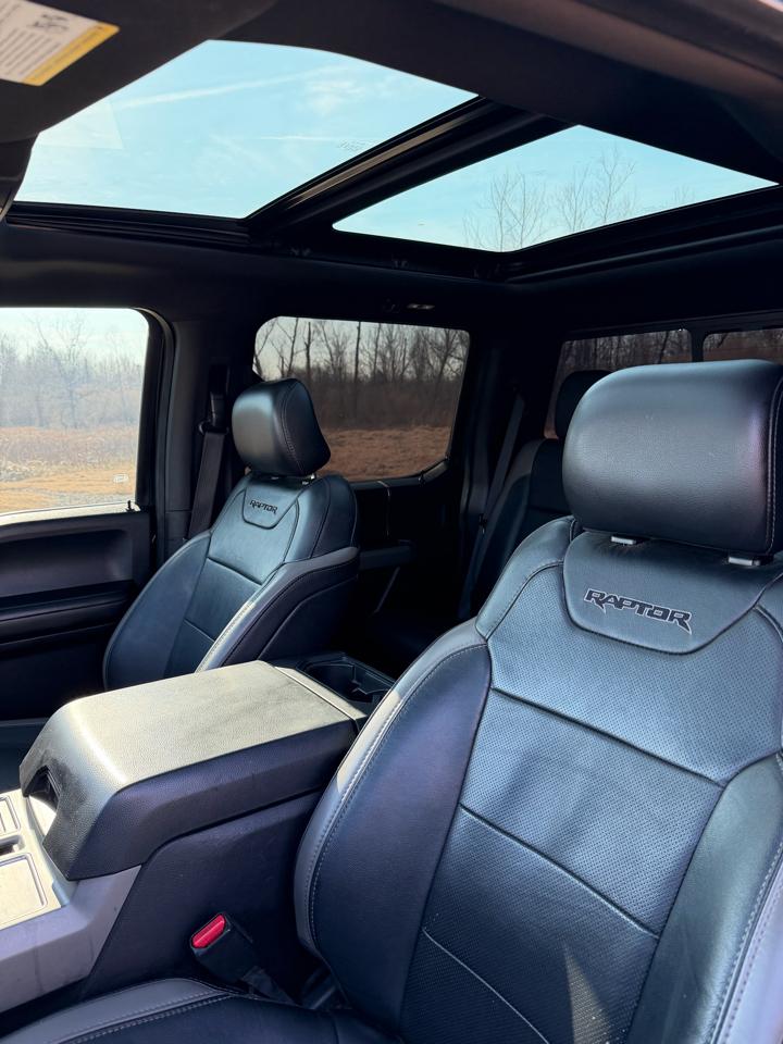 Ford F-150 Raptor SuperCrew 4WD 2017