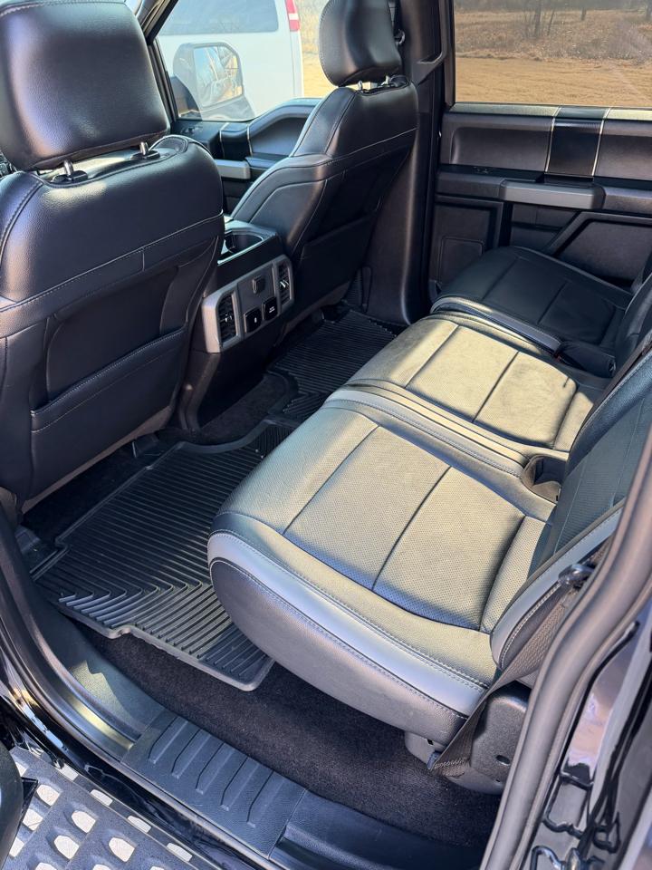 Ford F-150 Raptor SuperCrew 4WD 2017