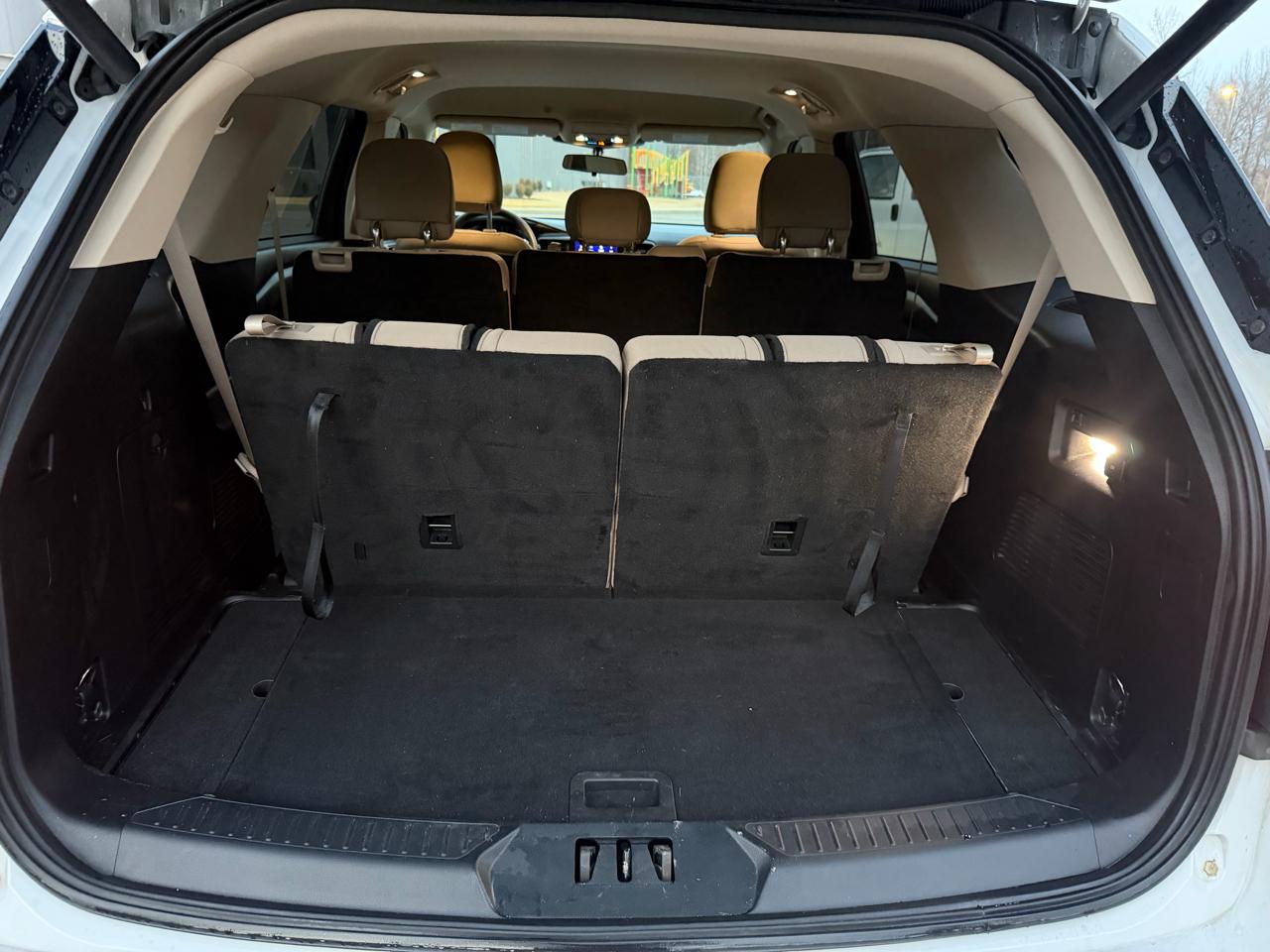 Ford Explorer Base RWD 2020