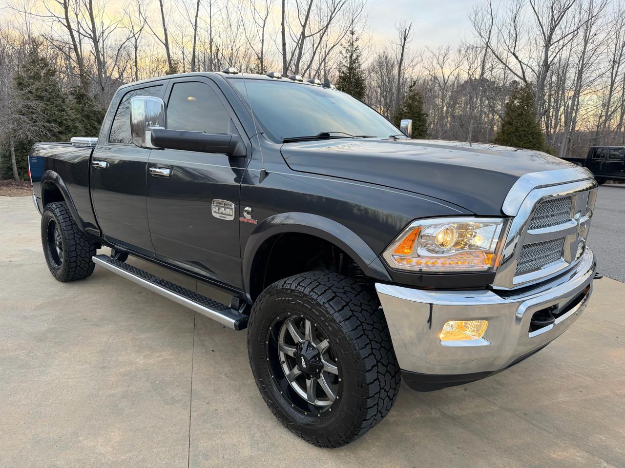 RAM 2500 Laramie Longhorn Crew Cab 4WD 2014