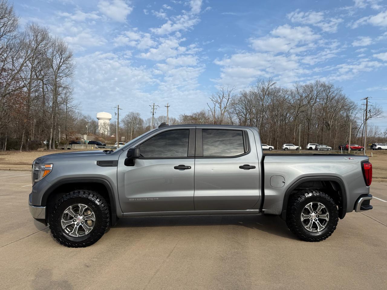GMC Sierra 1500 4WD Crew Cab 157" 2021