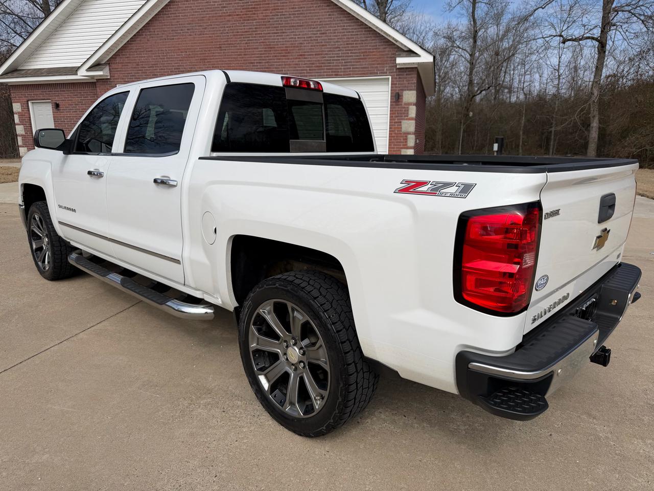 Chevrolet Silverado 1500 LTZ Crew Cab 4WD 2015