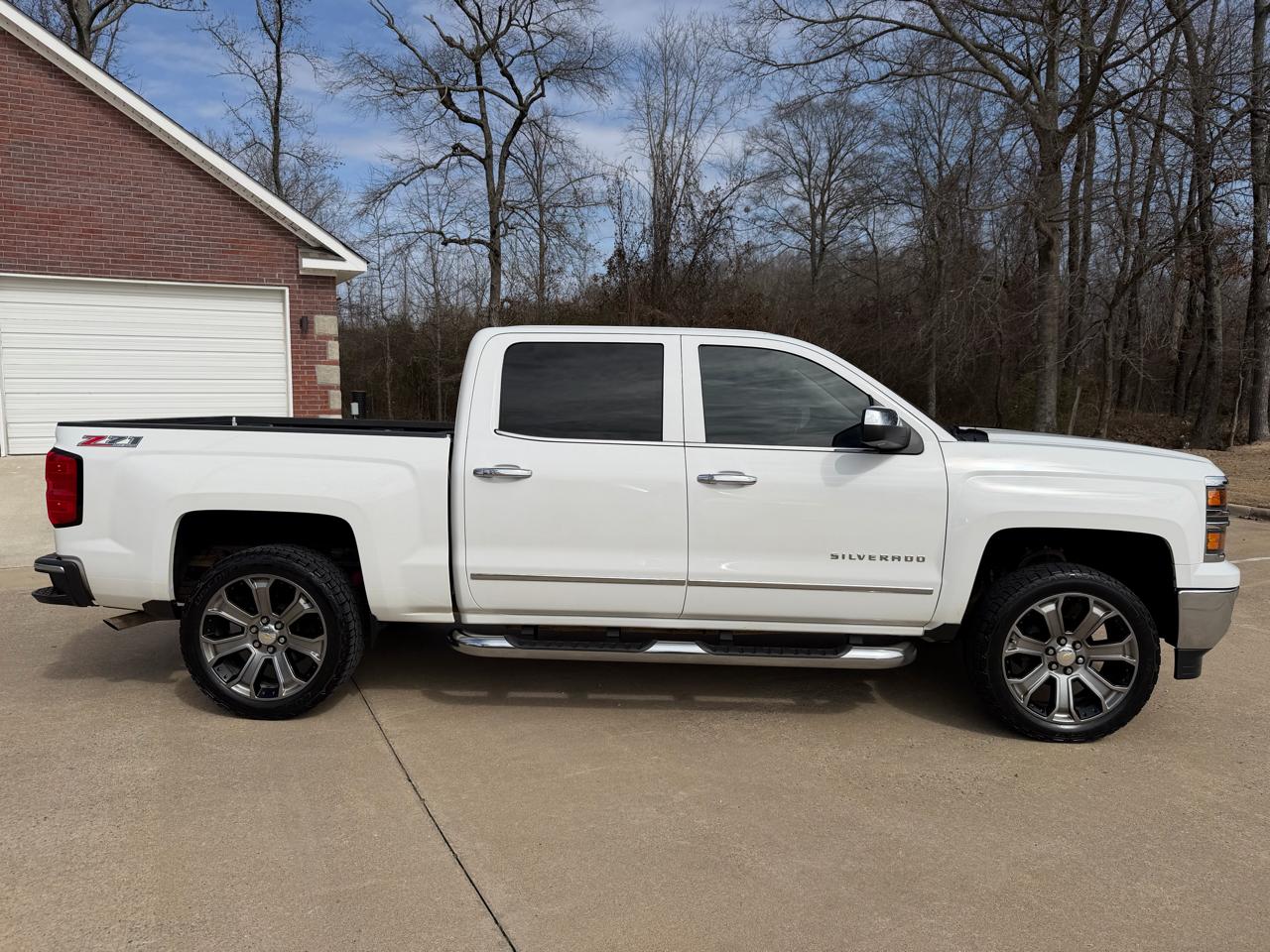 Chevrolet Silverado 1500 LTZ Crew Cab 4WD 2015