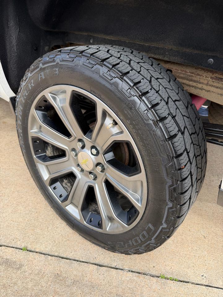 Chevrolet Silverado 1500 LTZ Crew Cab 4WD 2015