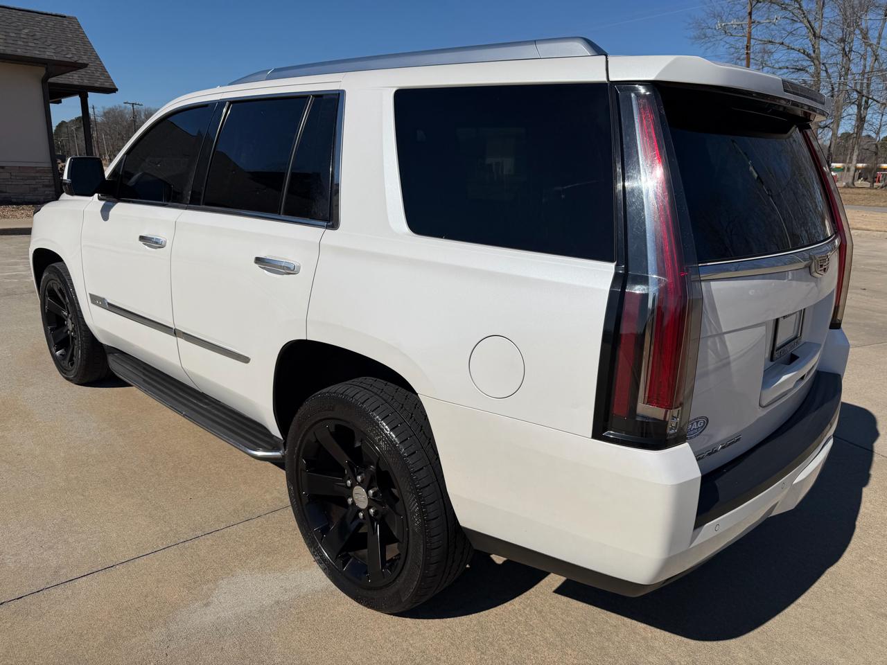 Cadillac Escalade 4WD 4dr Luxury Collection 2016