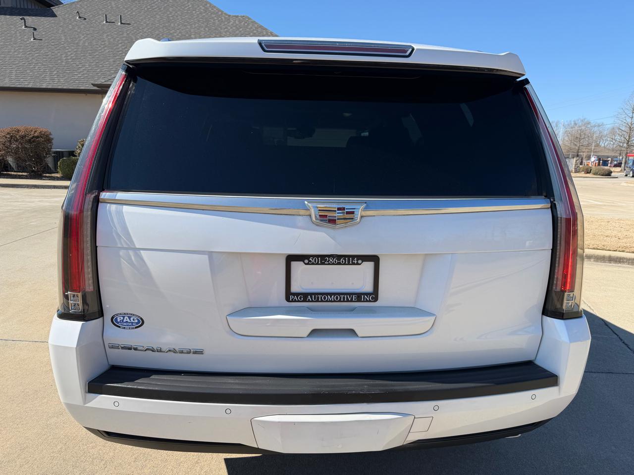 Cadillac Escalade 4WD 4dr Luxury Collection 2016