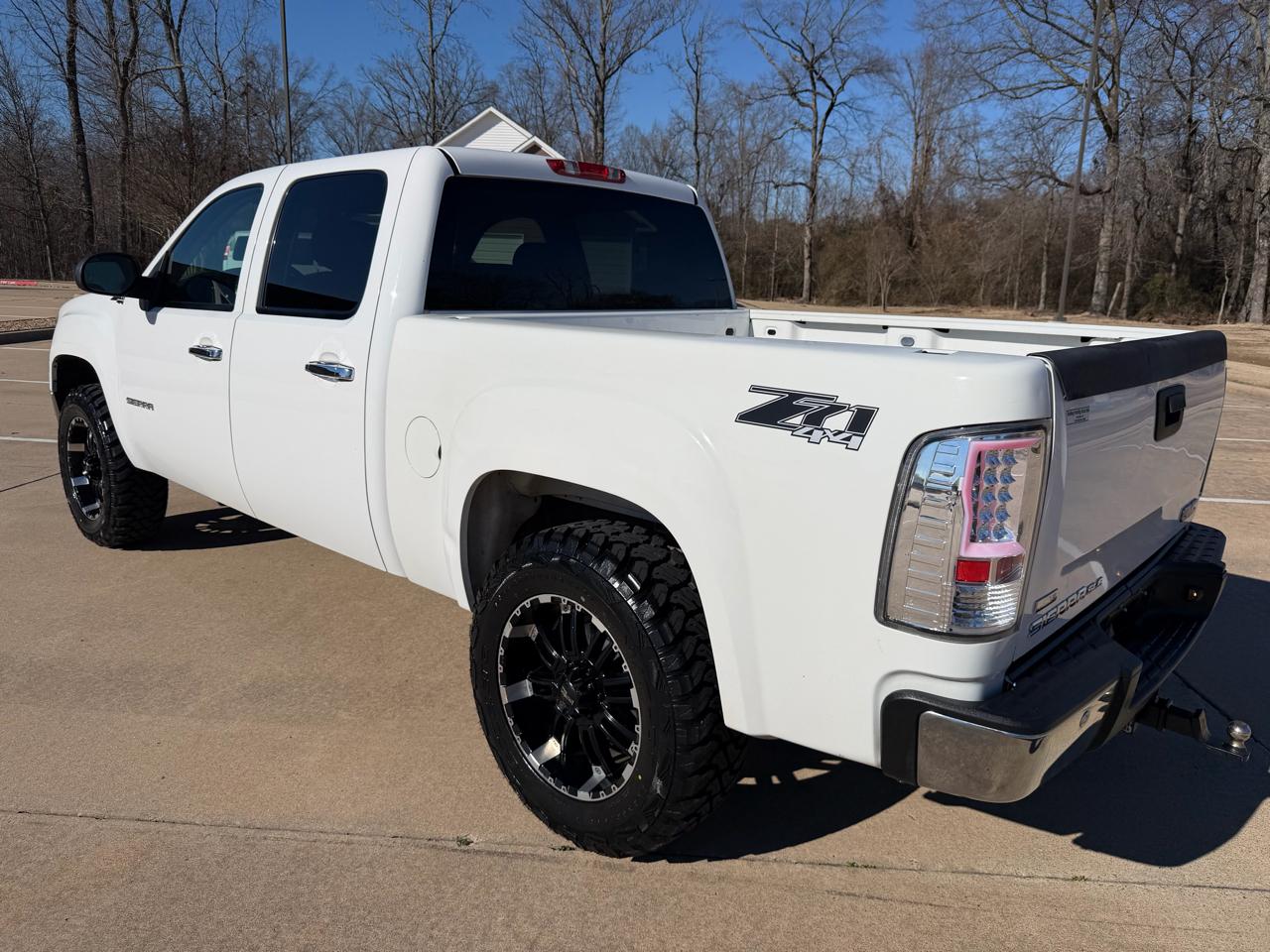 GMC Sierra 1500 SLE Crew Cab 4WD 2010