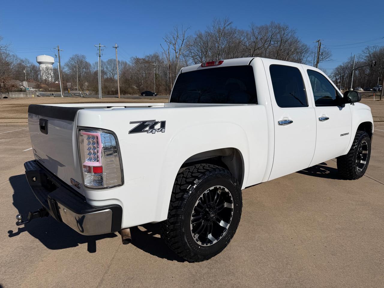 GMC Sierra 1500 SLE Crew Cab 4WD 2010