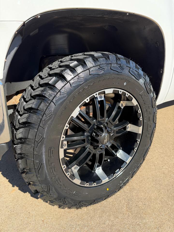 GMC Sierra 1500 SLE Crew Cab 4WD 2010