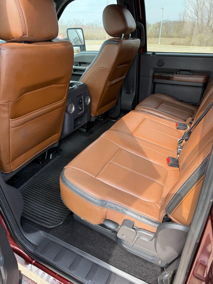 Ford F250SD Platinum Crew Cab 4WD 2016