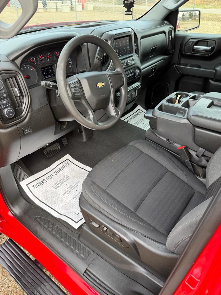 Chevrolet Silverado 1500 Custom Crew Cab 4WD 2022