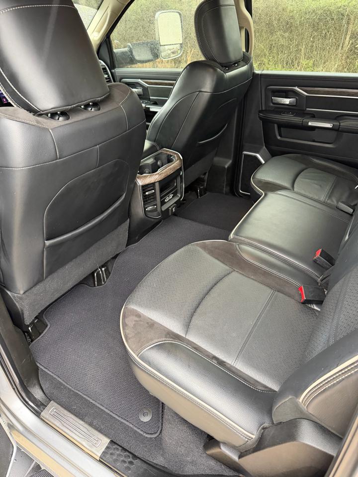 RAM 3500 Laramie Crew Cab 4WD 2019