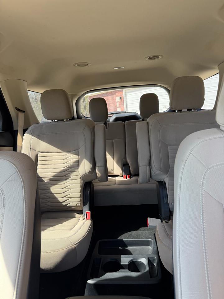 Ford Explorer XLT 4D SUV RWD 2020