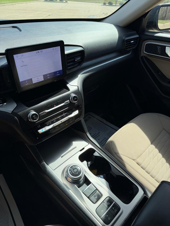 Ford Explorer XLT 4D SUV RWD 2020