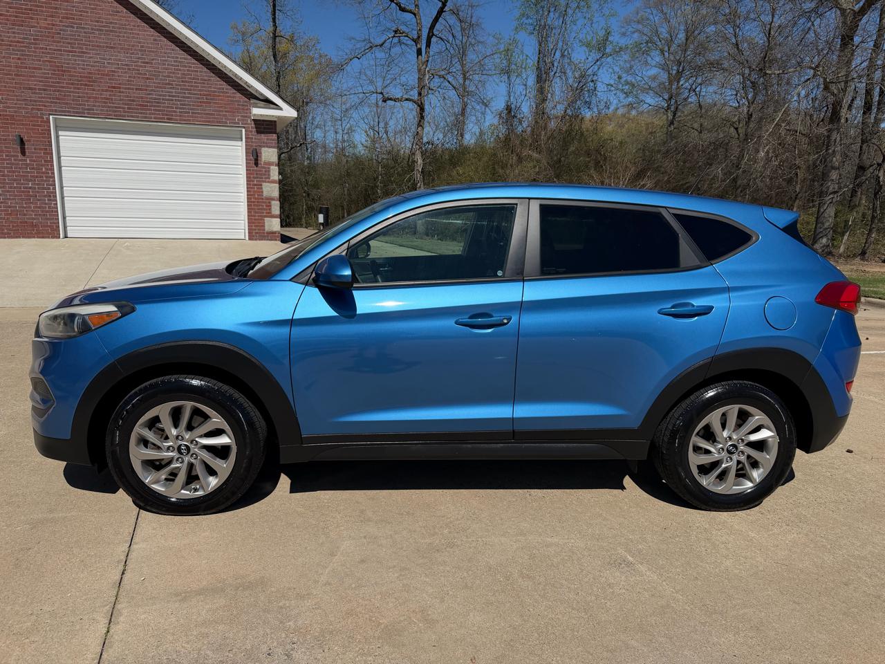 Hyundai Tucson 2.0L SE FWD 2016