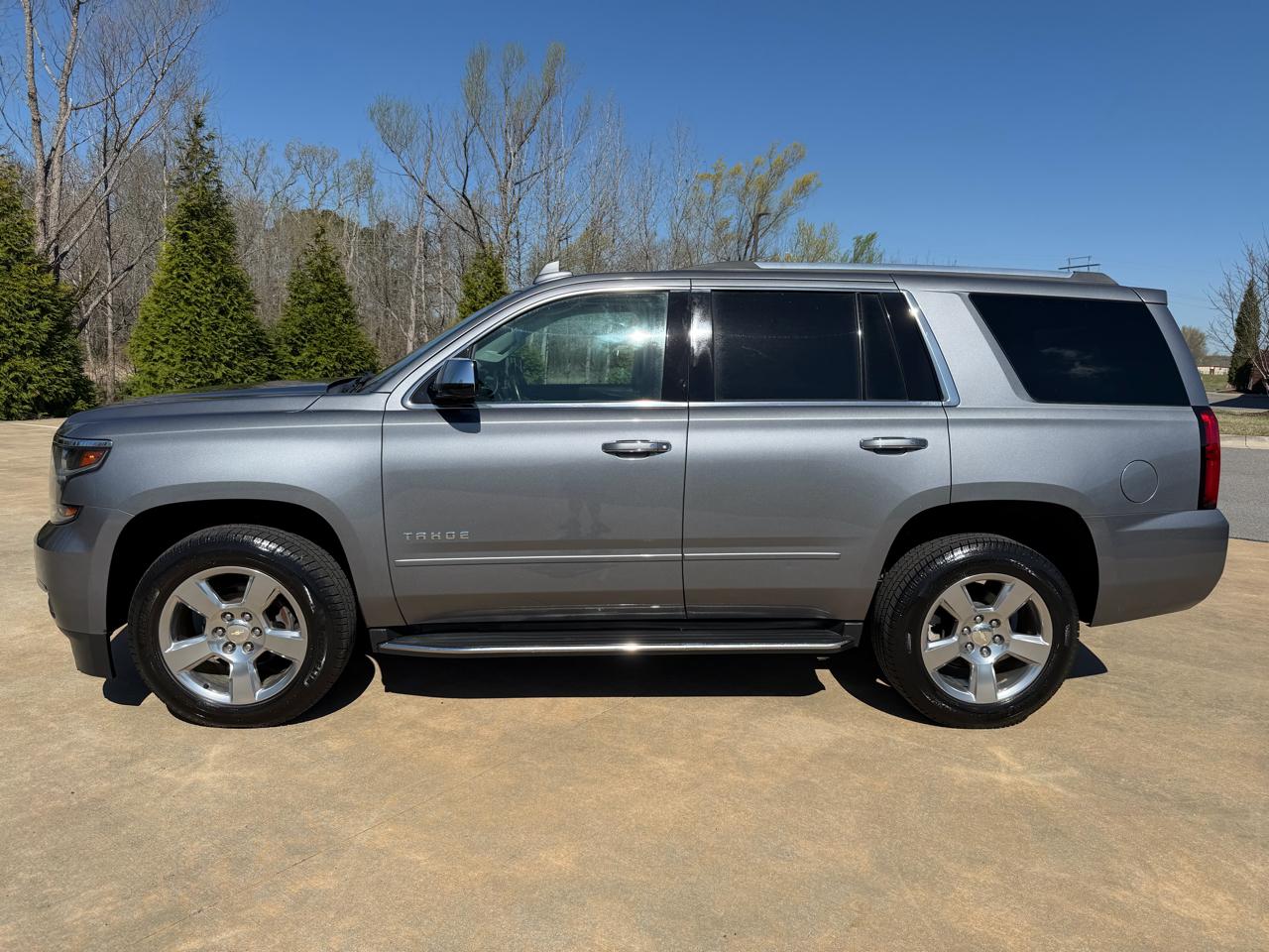 Chevrolet Tahoe Premier 4D SUV RWD 2018