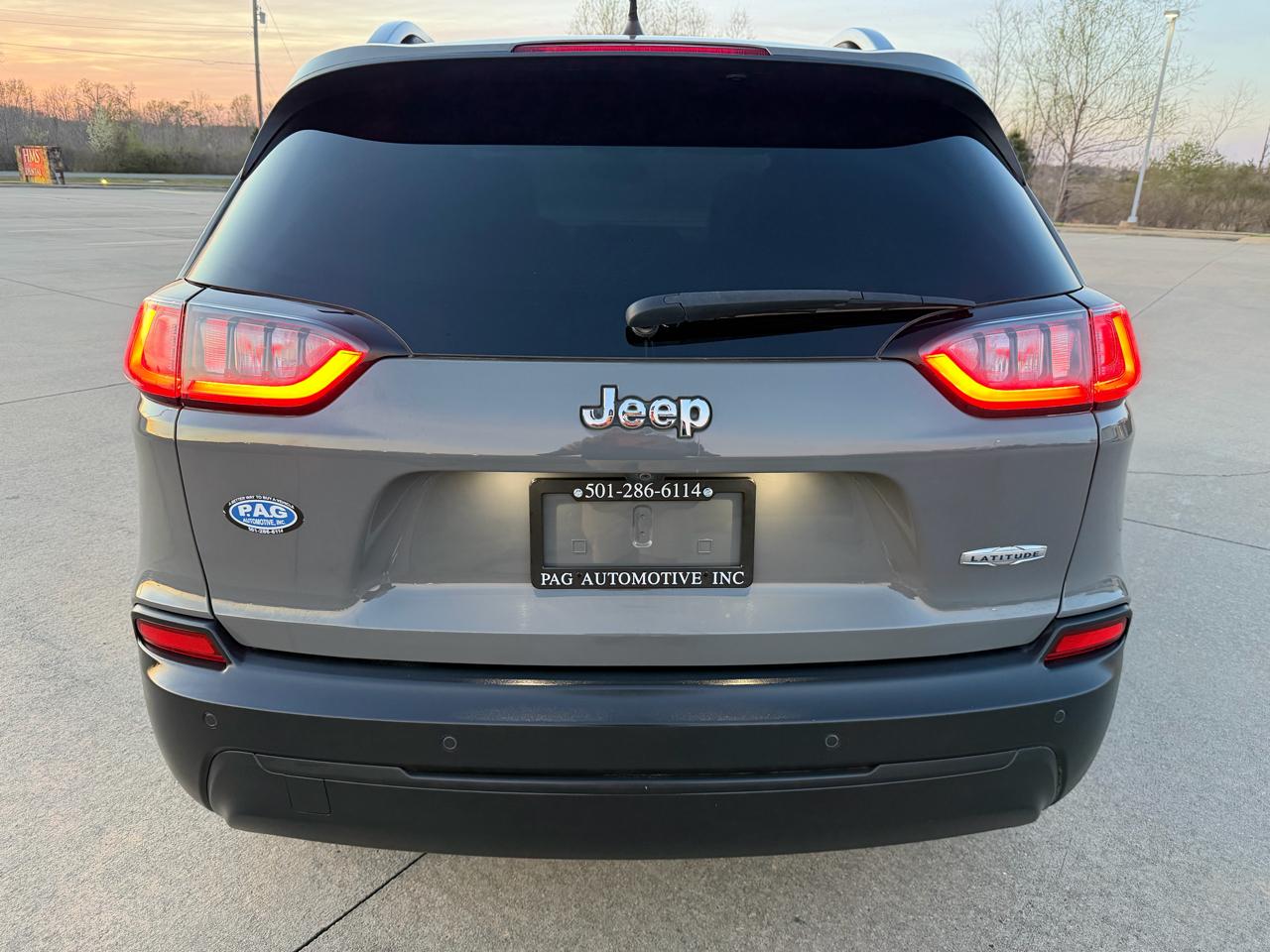 Jeep Cherokee Latitude FWD 2019