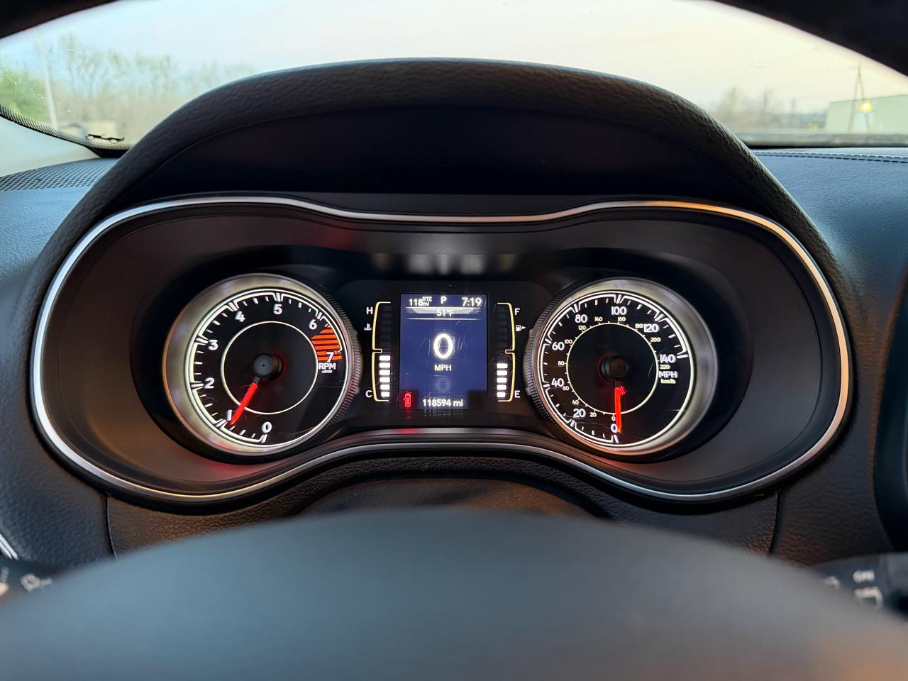 Jeep Cherokee Latitude FWD 2019