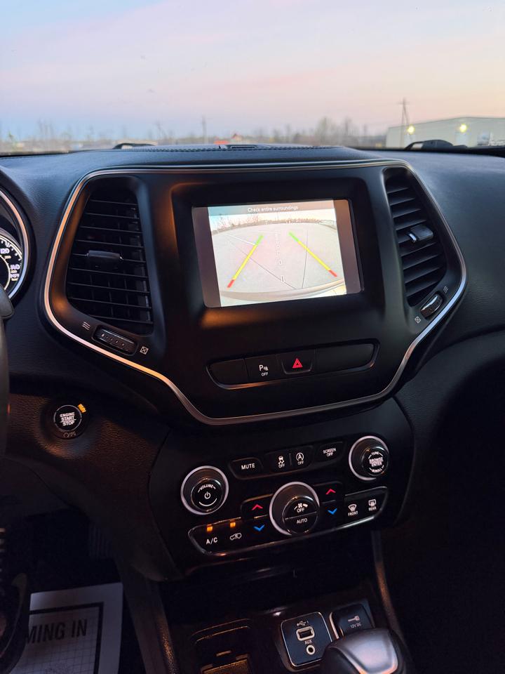 Jeep Cherokee Latitude FWD 2019