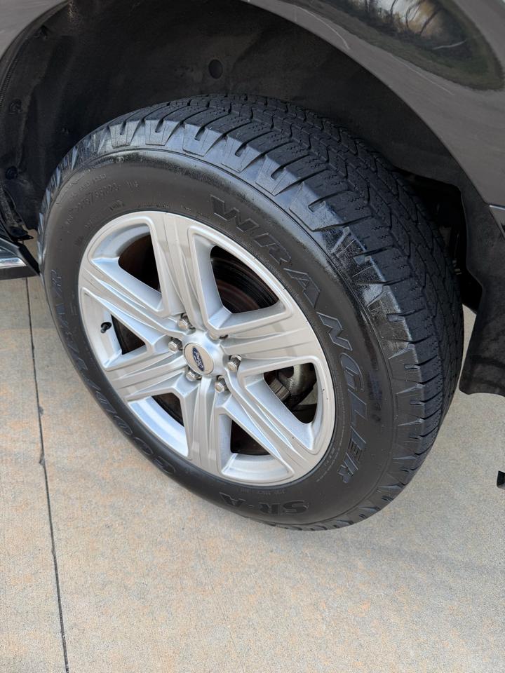 Ford Expedition XLT 2WD 2018