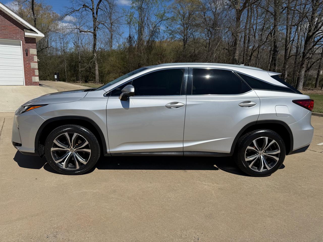 Lexus RX RX 350 FWD 2017