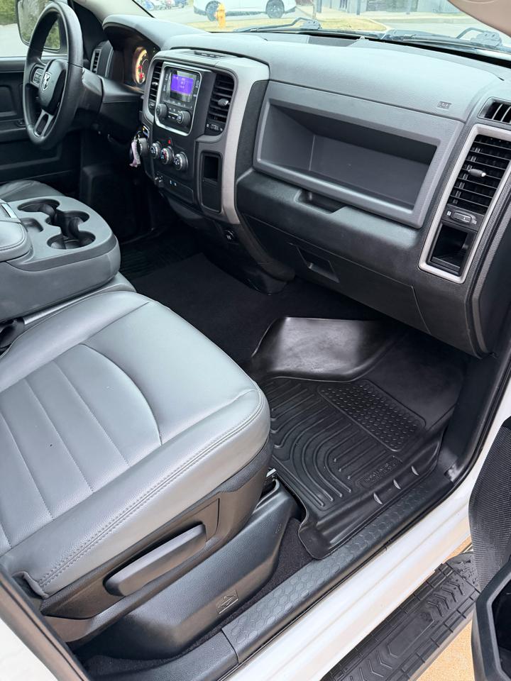 RAM 1500 Tradesman Quad Cab 2WD 2014